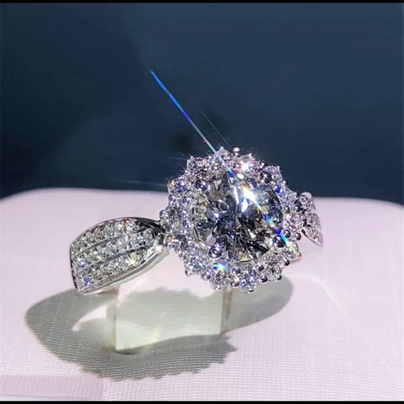 ICED OUT DIAMOND RING FROM ICE BOX - Picture 1 of 3